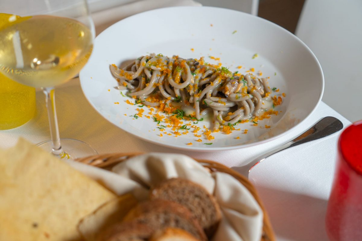 Felix Hotels_Porto San Paolo_Felix Bistrot_Spaghettone vongole e bottarga