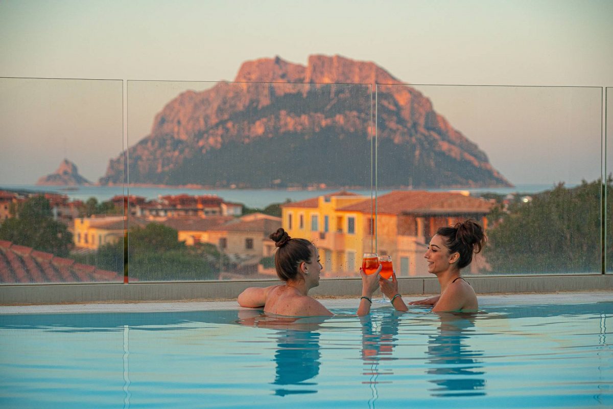 Felix Hotels_Porto San Paolo_Piscina (2)