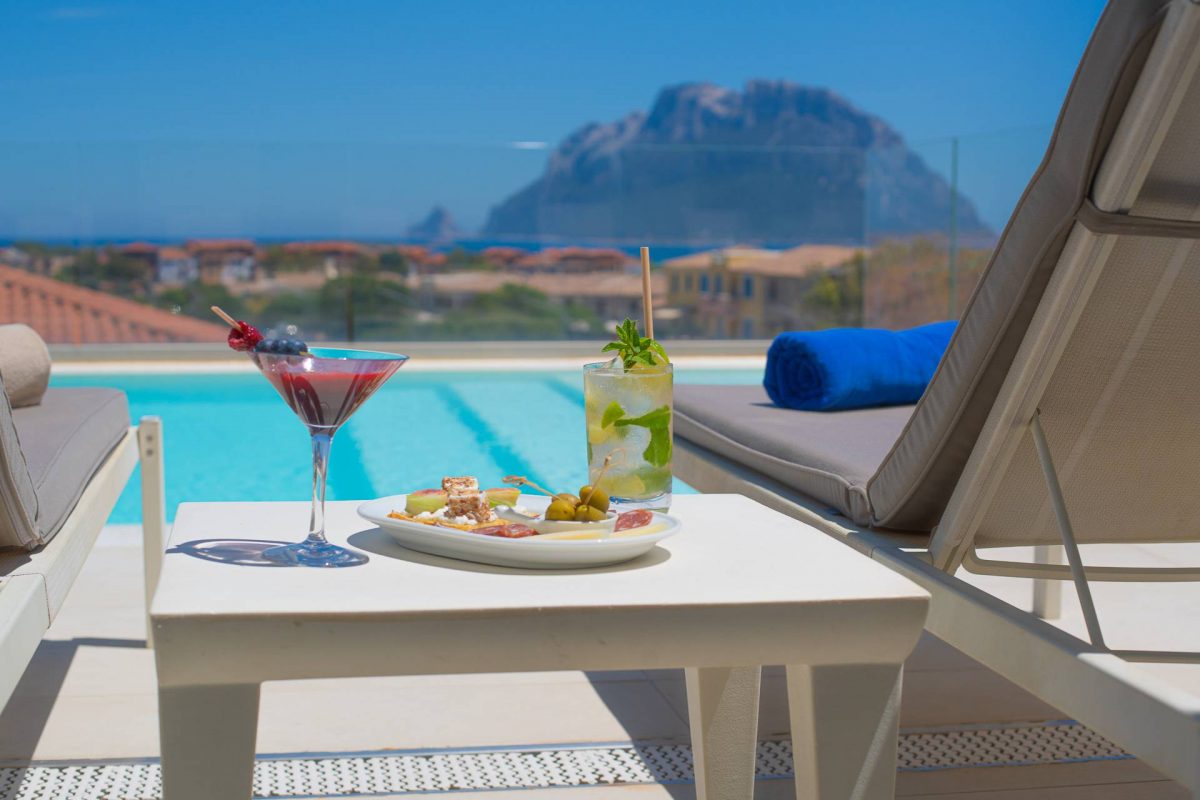 Felix Hotels_Porto San Paolo_Piscina (4)
