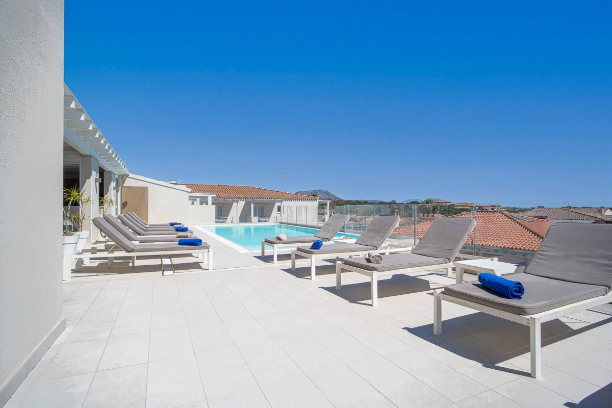 Felix Hotels_Porto San Paolo_Piscina (8)