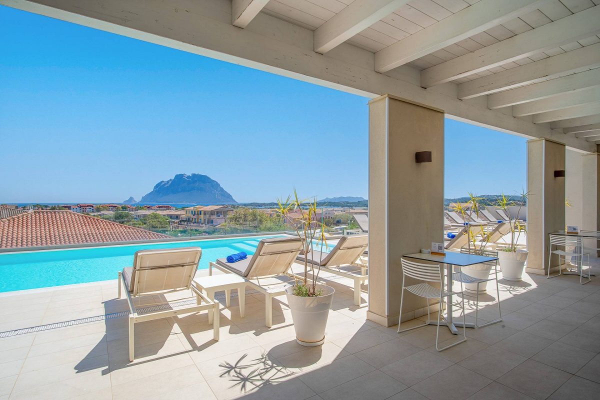 Felix Hotels_Porto San Paolo_Piscina (9)