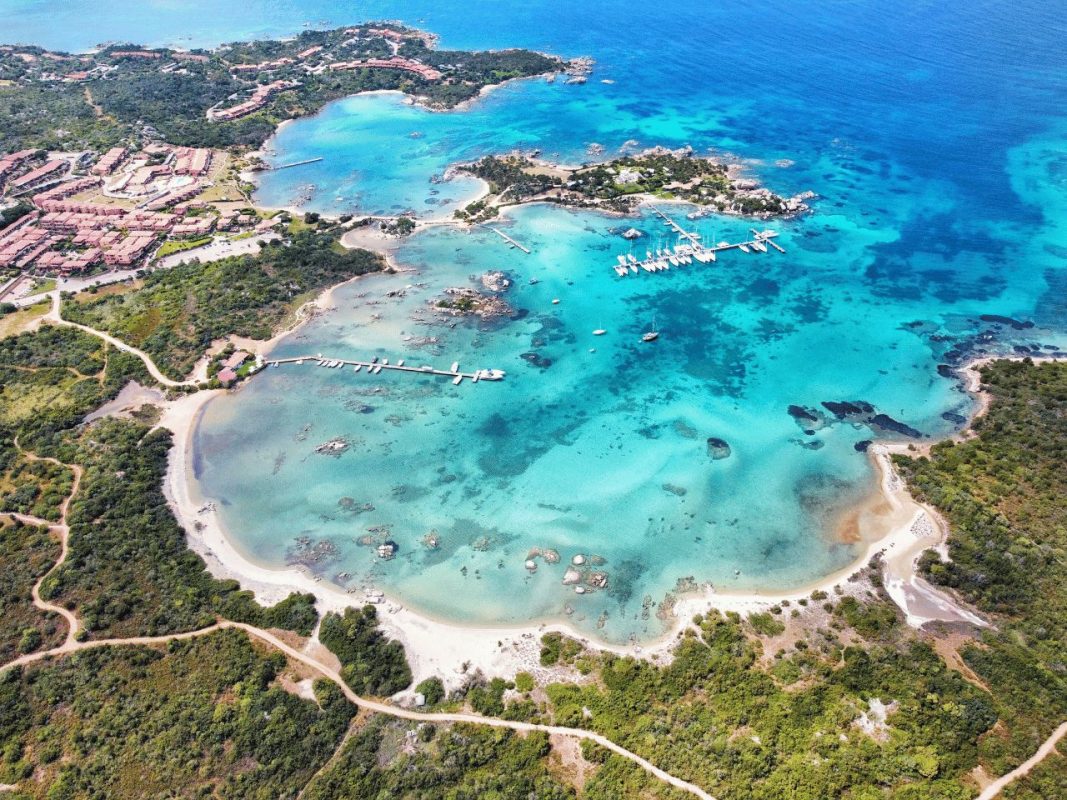 Hotel Airone - Baja Sardinia - 4 stelle - Spiagge (3)