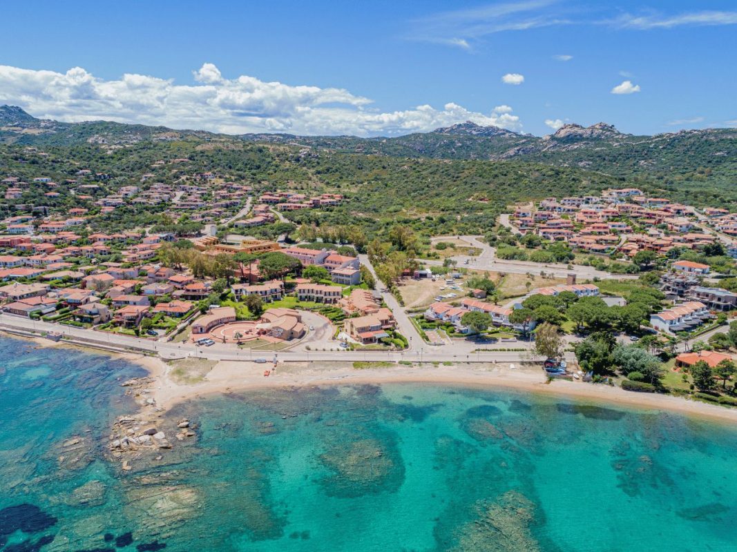 Hotel Airone - Baja Sardinia - 4 stelle - Spiagge (8)