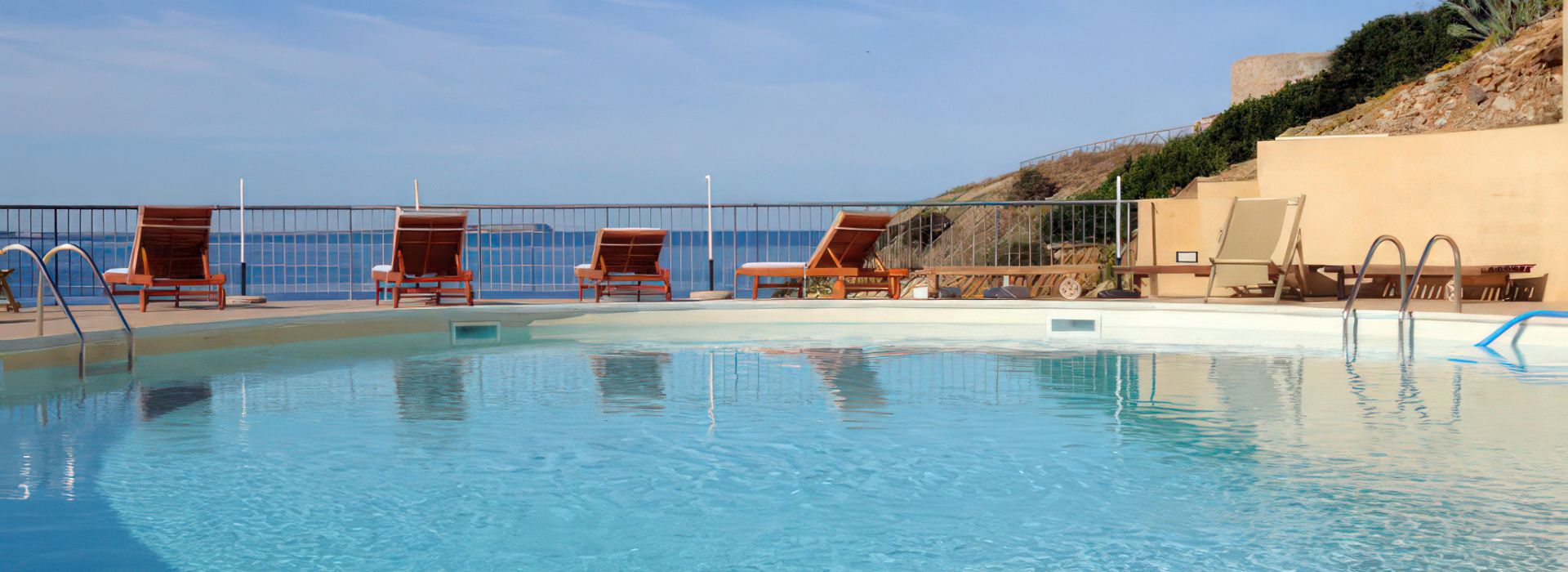 Hotel La Baja - Piscina (3)