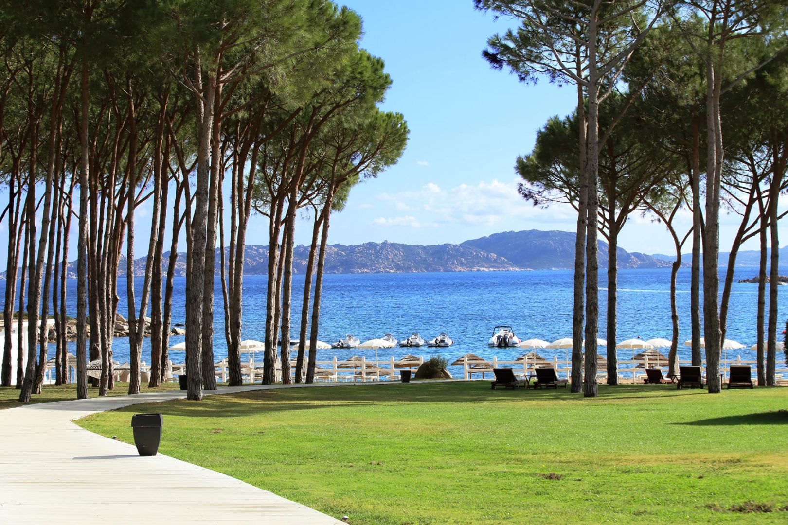 gruppo-felix-hotels-la-coluccia-ambienti-spiaggia12