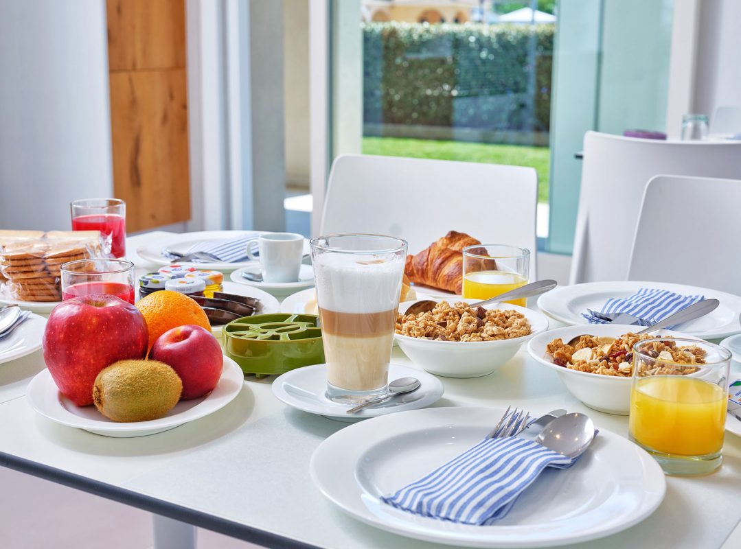 gruppo-felix-hotels-residence-porto-san-paolo-colazione-3